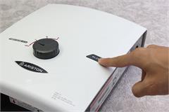 Máy nước nóng tức thời Ariston SB35E-VN